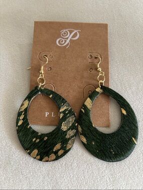 Plunder Dark Green and Gold Teardrop Earrings - Women Jewelry